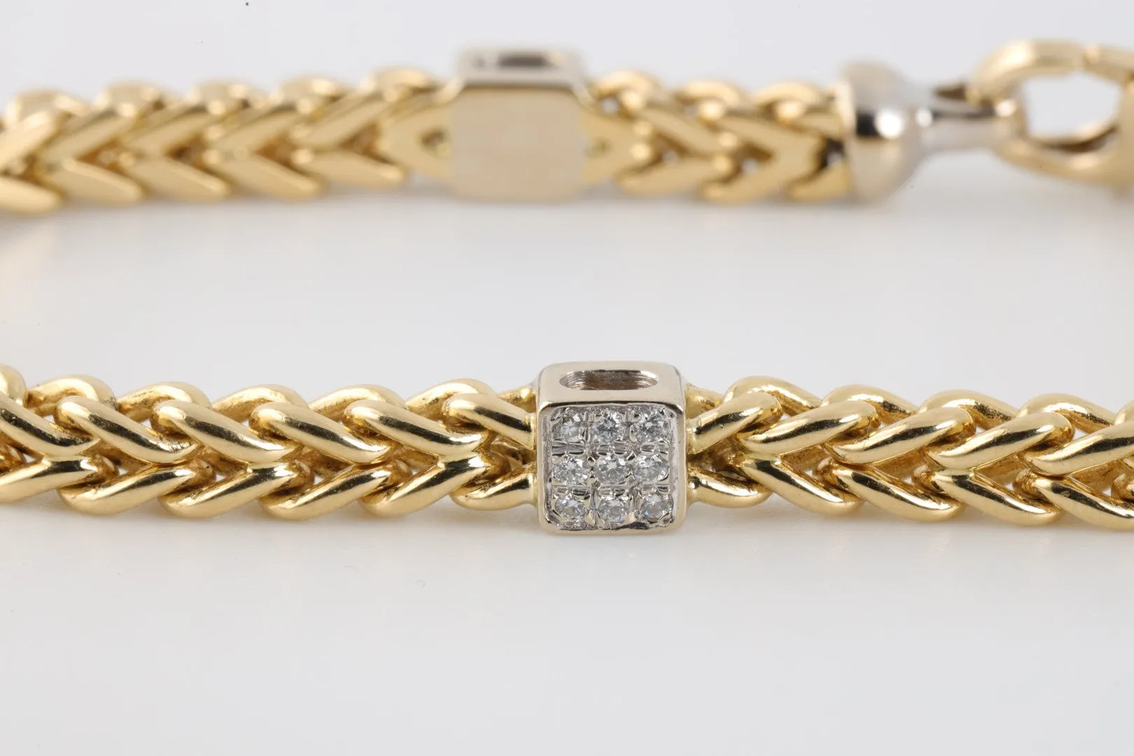 7.75" 14k Two-Tone Gold 0.55tcw Diamond Square Wheat Chain Bracelet (29.08g.)