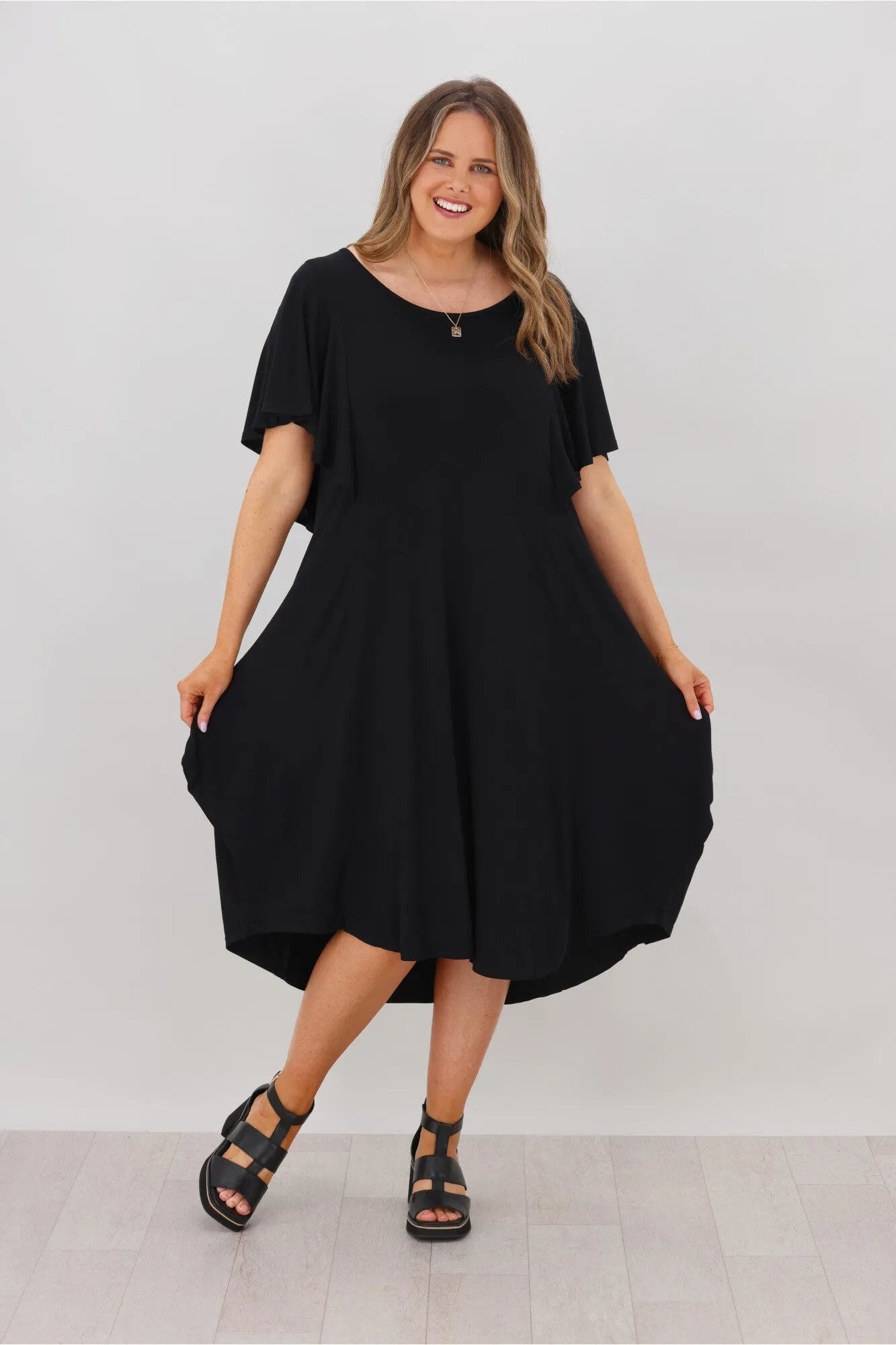 Betty Basics Tahiti Frill Dress Black