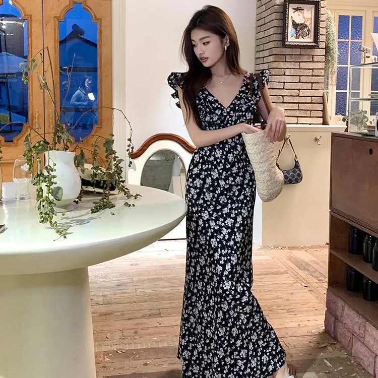 Black Floral V-Neck Maxi Dress