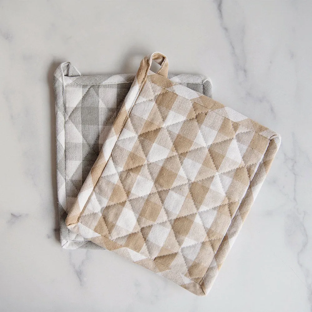 Checkered Pot Holder Set