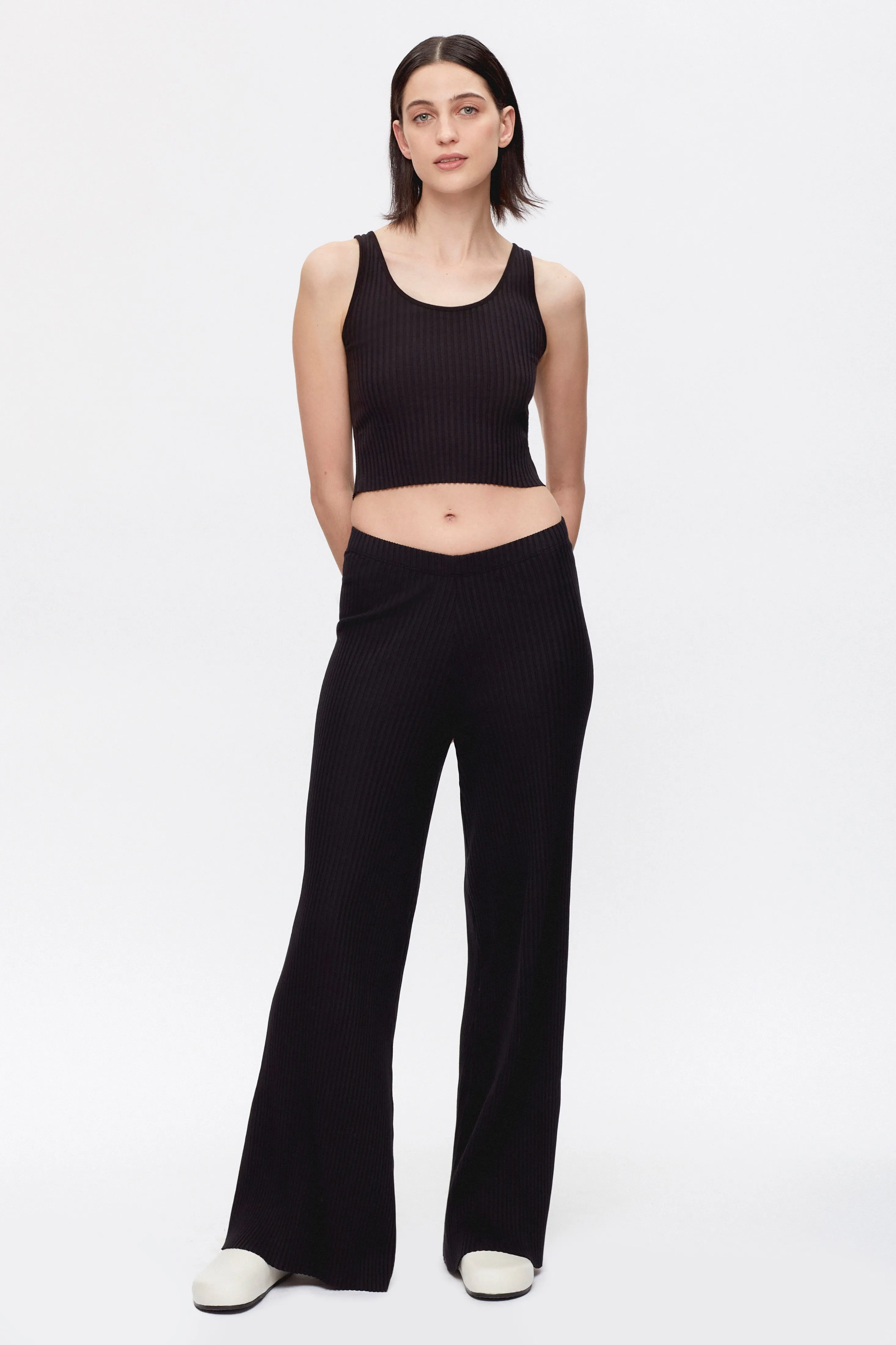 Women's Nile Rib Pant in Black